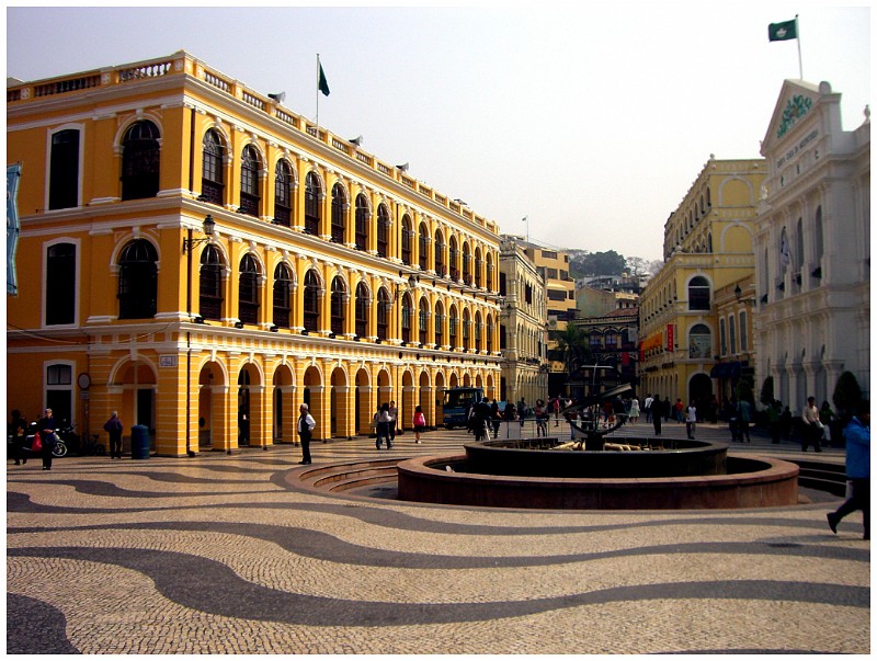 Largo do Senado, Macau.jpg